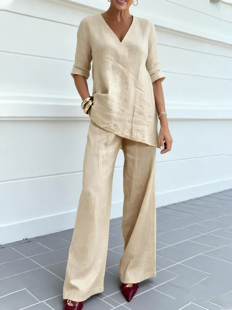 Susanna | Completo due pezzi con top a maniche medie e pantaloni a gamba dritta